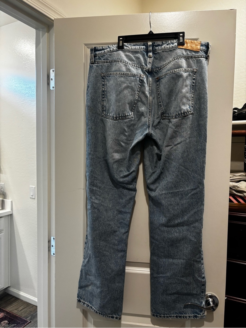 H&M size 12 Distressed Worn Jeans - Picture 9 of 9